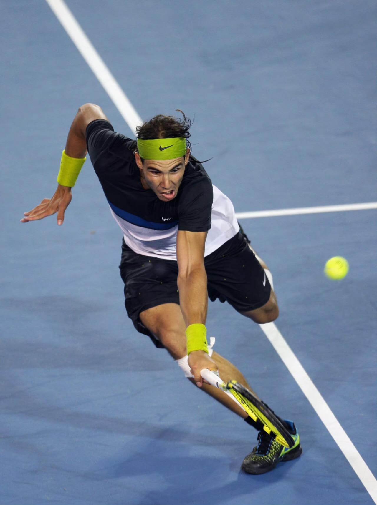 九游体育官网-关于纳达尔在TES比赛中表现优异，重返赛场引发热议！气势如虹延续的信息